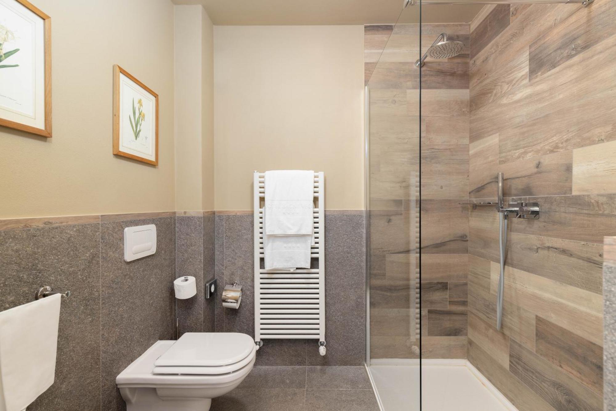 Comfort Double Room with Spa Access,1618272940:JPEG